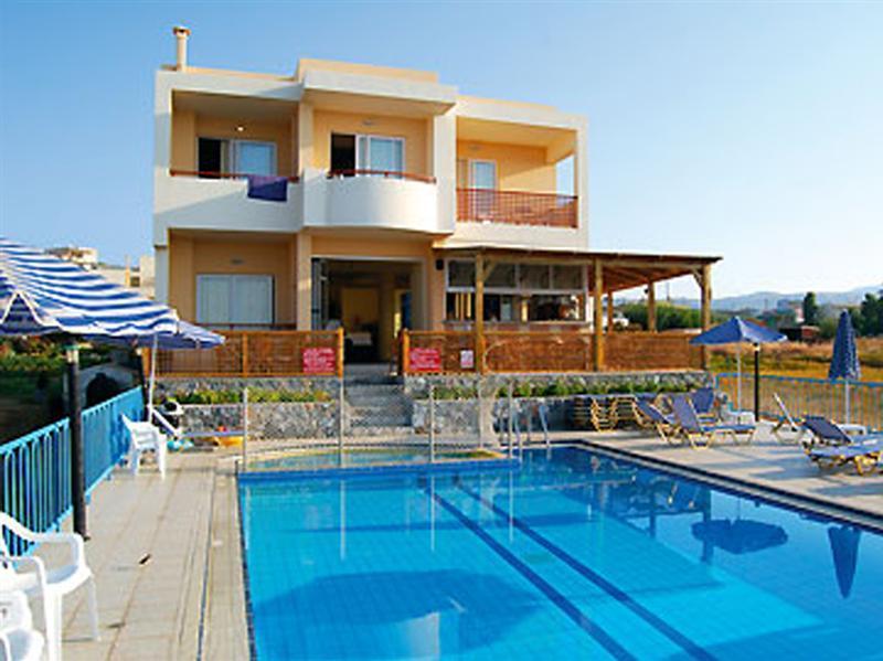 Danaos Beach Apartments Sfáka Buitenkant foto